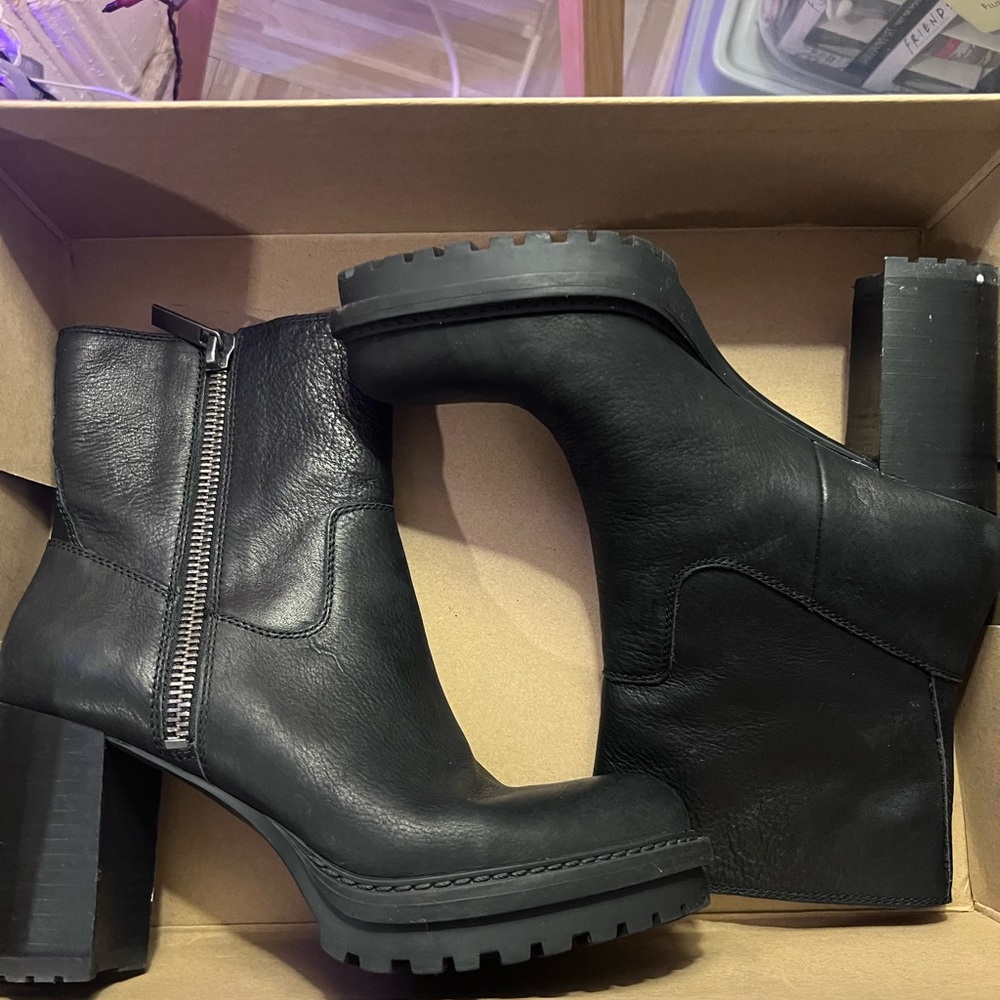 Lucky Brand Bajax boots, Black